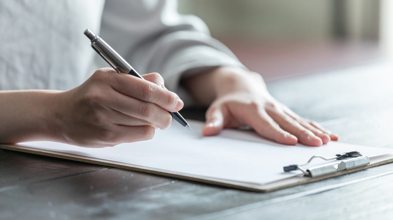 Documentation for international trade requirement including Customs declaration, Certificate of Origin, Insurance