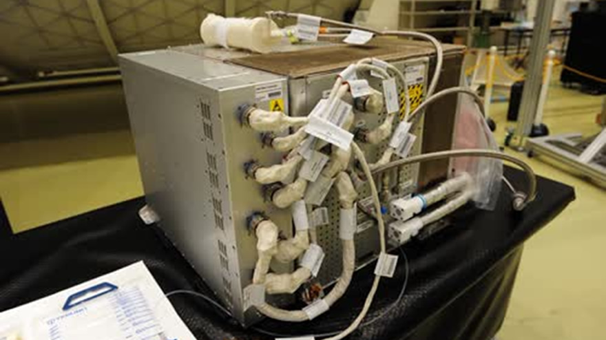 【精密機器対応取扱例】次世代水再生技術実証システム